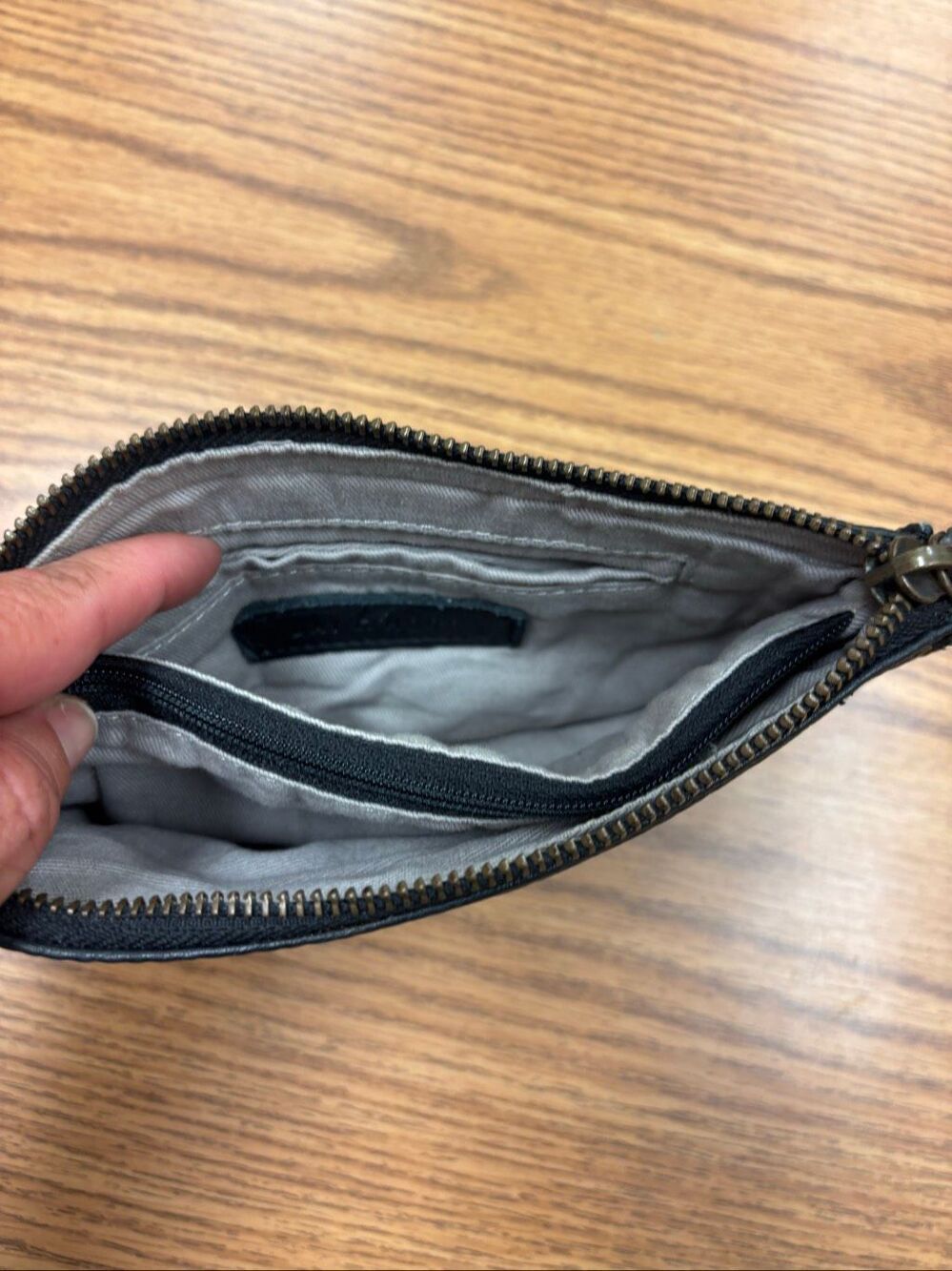Perfect wristlet! - Picture 3 of 5